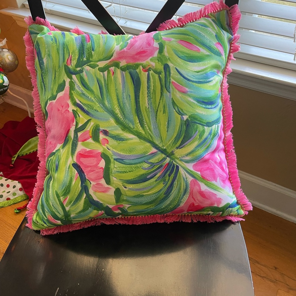 NWOT Lilly Pulitzer pillow